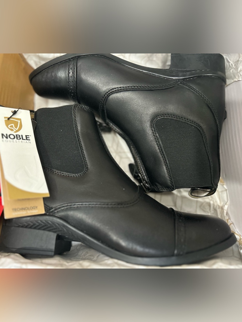 Women's Traditions Paddock Boots Black Leather NWT
